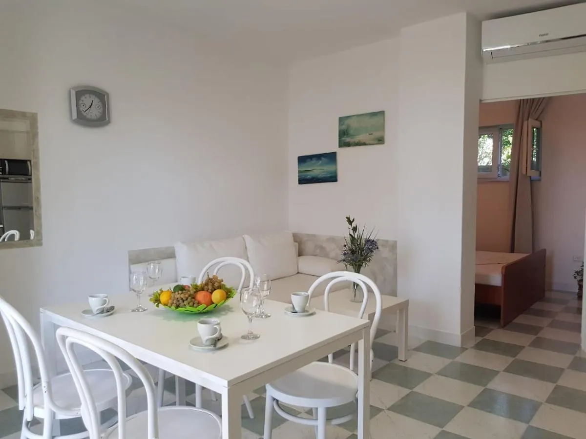Apartments With A Parking Space Banjol, Rab - 5071  Banjol
